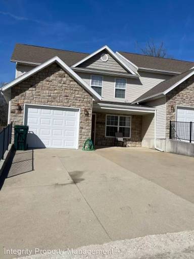 Main picture of 16340 Holy Cross Ln