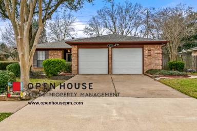 Main picture of 810 Cascade Creek Dr