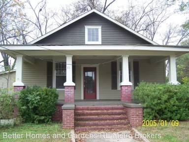 Main picture of 336 N Gilmer St