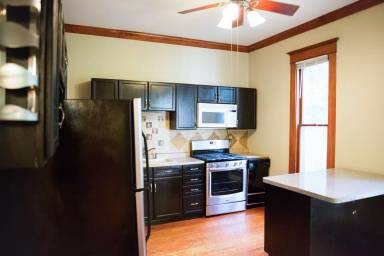 Main picture of 3021 Knox Ave S