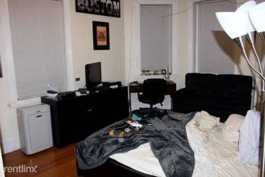 Main picture of 447 Park Dr