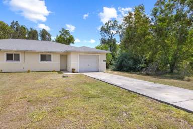 Main picture of 221 Meadow Rd