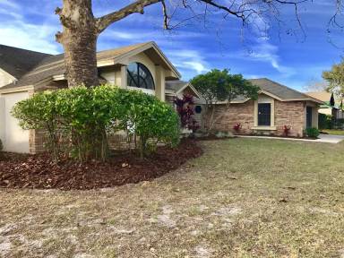 Main picture of 704 Windwillow Cir