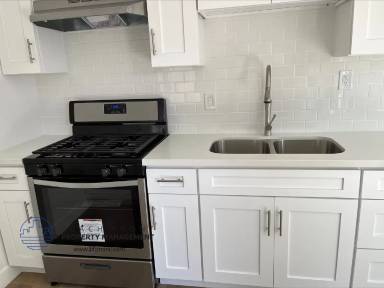 Main picture of 15904 S Vermont Ave