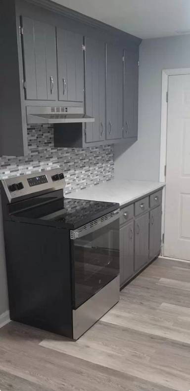 Main picture of 16043 Richmond Rd