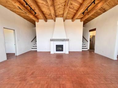 Main picture of 132 Vaquero Rd