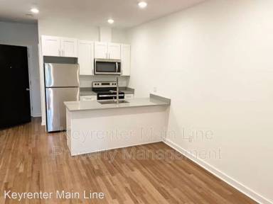Main picture of 725 N 39th St