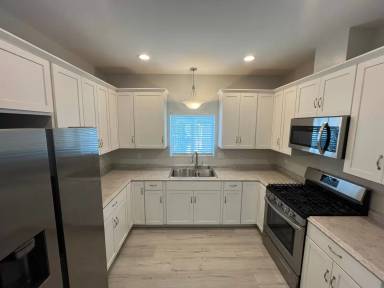 Main picture of 4238 Pinelake St