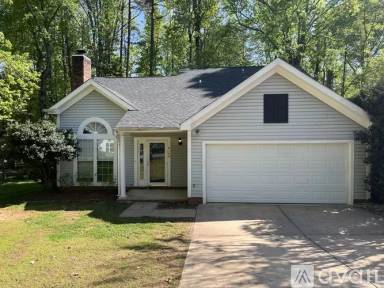 Main picture of 8106 Chestnut Ridge Dr