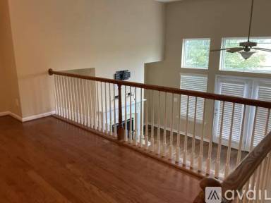 Main picture of 2066 Jersey City Pl