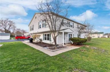 Main picture of 600 Canterbury Ln