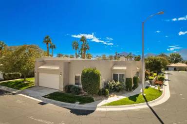Main picture of 48626 Calle Esperanza