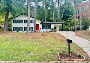 Main picture of 2412 Glenrock Dr