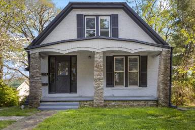 Main picture of 306 E High St