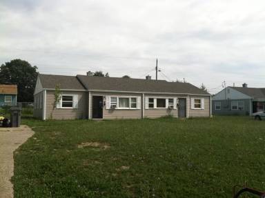 Main picture of 2232 Admiral Dr