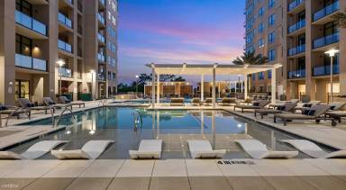 Main picture of 928 Wescott