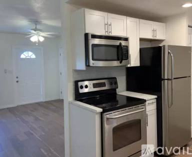 Main picture of 3610 NW 2nd St