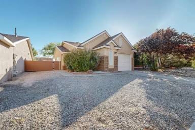 Main picture of 8320 Springcroft Rd NW
