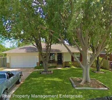 Main picture of 2205 NW 52nd St
