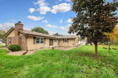 Main picture of N55W21387 Logan Dr