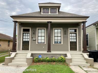 Main picture of 918 Tricou St