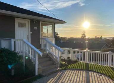 Main picture of 420 Pacific Ave