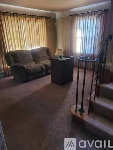 Main picture of 13213 Rockside Rd