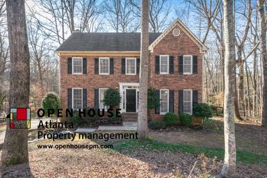 Main picture of 2120 Hickory Cv