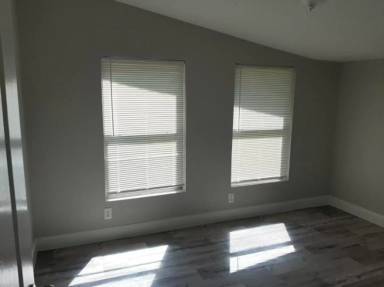 Main picture of 825 S 14th St