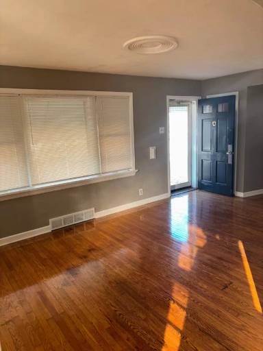 Main picture of 1534 Orchid Ave