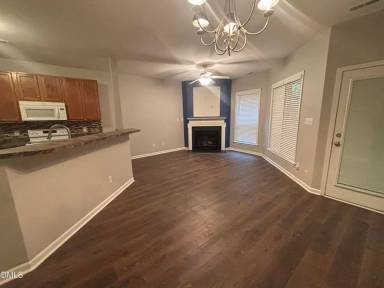 Main picture of 27 Great View Ct