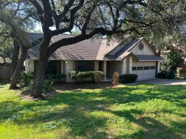Main picture of 6811 Luckenbach Ln