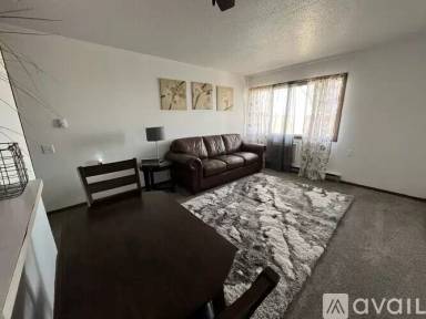 Main picture of 210 4th Ave W