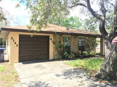 Main picture of 3138 W Varn Ave