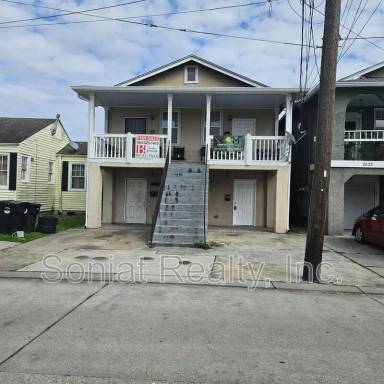 Main picture of 2627 Robert St