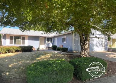 Main picture of 5315 Red Leaf Dr S