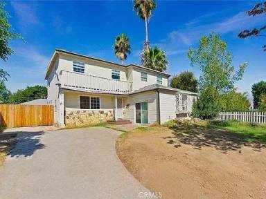 Main picture of 15221 Willard St