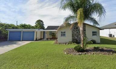 Main picture of 10419 Kidron Ave