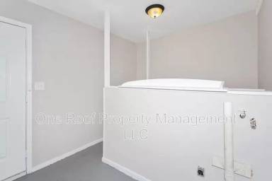 Main picture of 3006 Brooklyn Ave