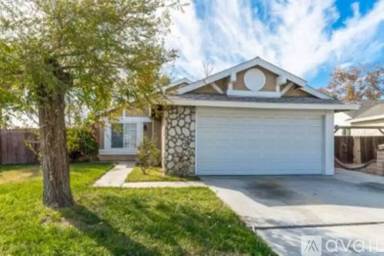 Main picture of 619 Clearwater Dr