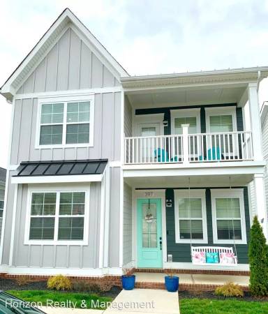 Main picture of 397 Augusta Ave