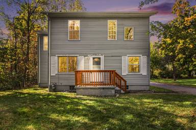 Main picture of 1061 Centennial Ave