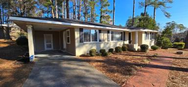 Main picture of 403 Aumond Rd