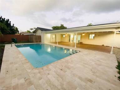 Main picture of 15930 SW 90th Ave