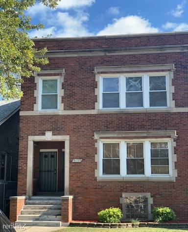 Main picture of 6741 S Saint Lawrence Ave