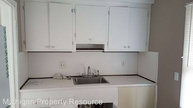 Main picture of 17756 Fenton St