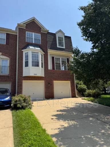 Main picture of 2001 Whistling Duck Dr