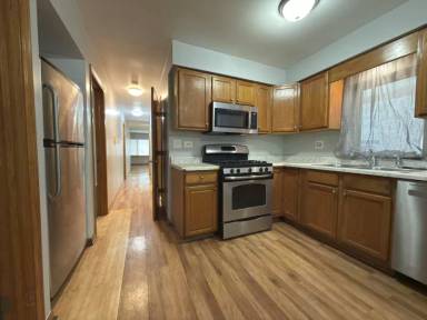 Main picture of 6812 S East End Ave