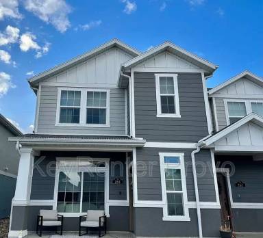 Main picture of 264 S Hidden Lagoon Pl