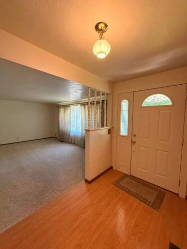 Main picture of 2148 Grove St